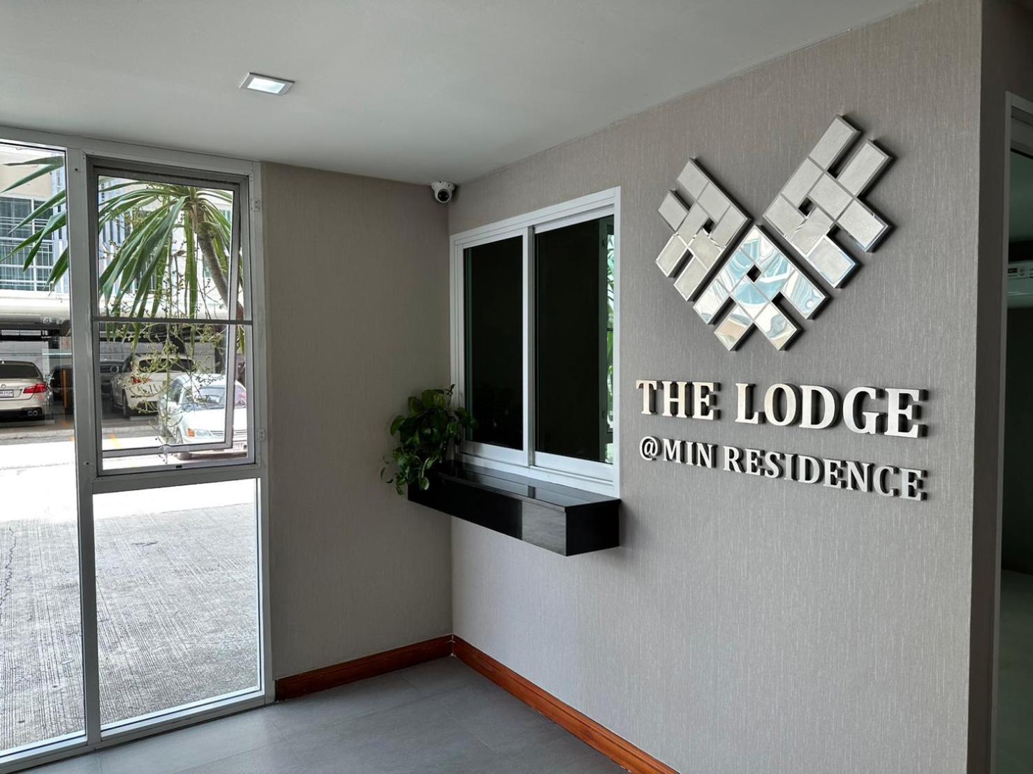 The Lodge @ Min Residence Bangkok Eksteriør bilde